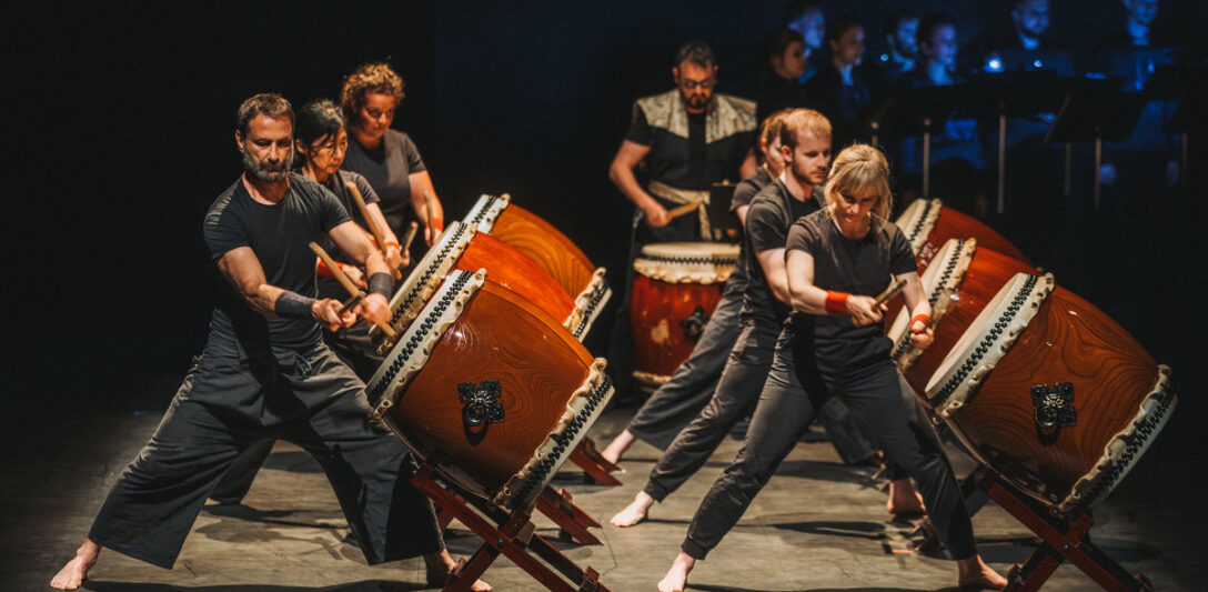 Mikrokosmos, direction Loïc Pierre